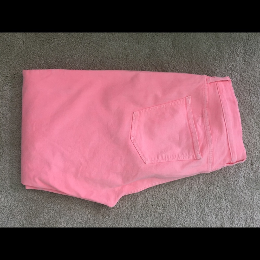 Bright pink Gap legging jeans size 32
